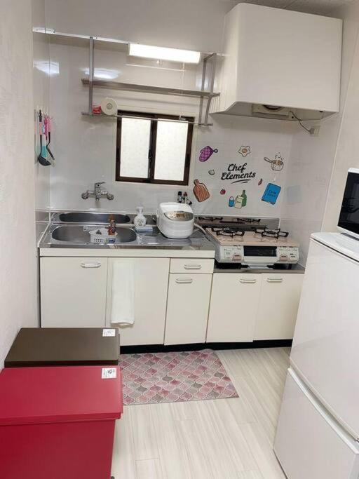 天下茶屋浪漫满屋 Осака Экстерьер фото